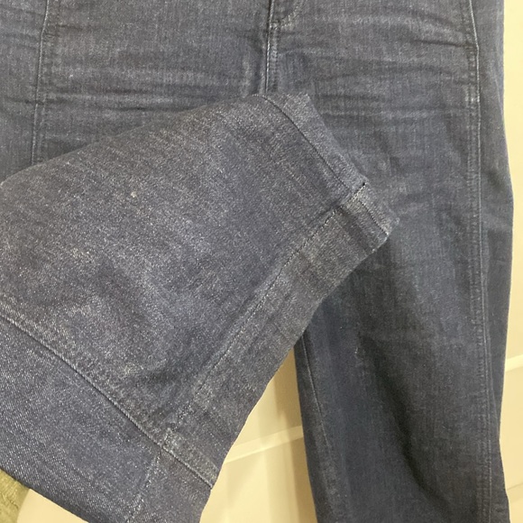 COPY - Ann Taylor dark wash cropped wide leg high- rise jean | size 6 petite - Picture 8 of 13